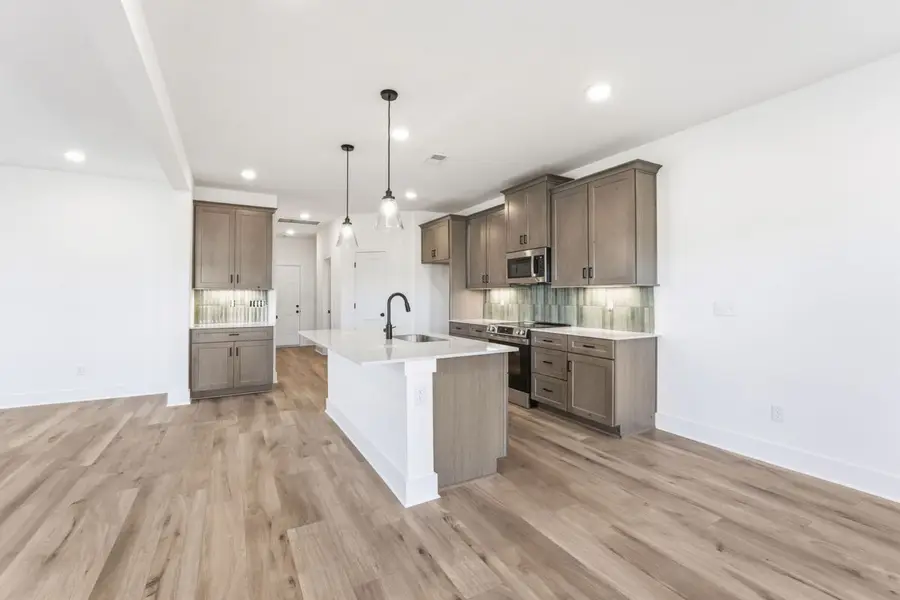 929 Watercourse Ct, Nashville, TN 37214 - #3