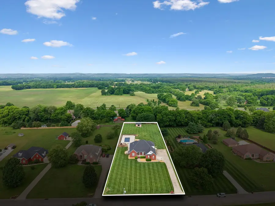 6928 Zion Crossing Ct, Columbia, TN 38401 - #2