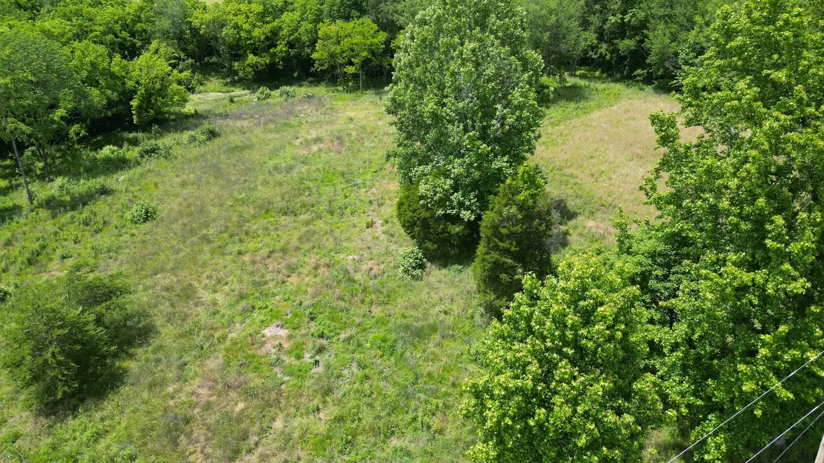 5 Poplar Ridge Ln, Chapmansboro, TN 37035 - #1