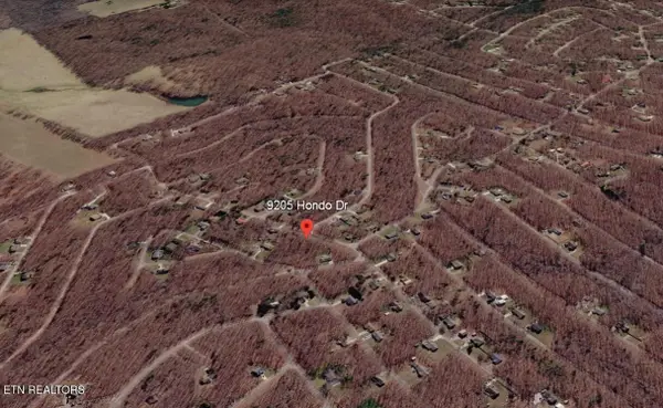 9205 Hondo Drive, Crossville, TN 38572