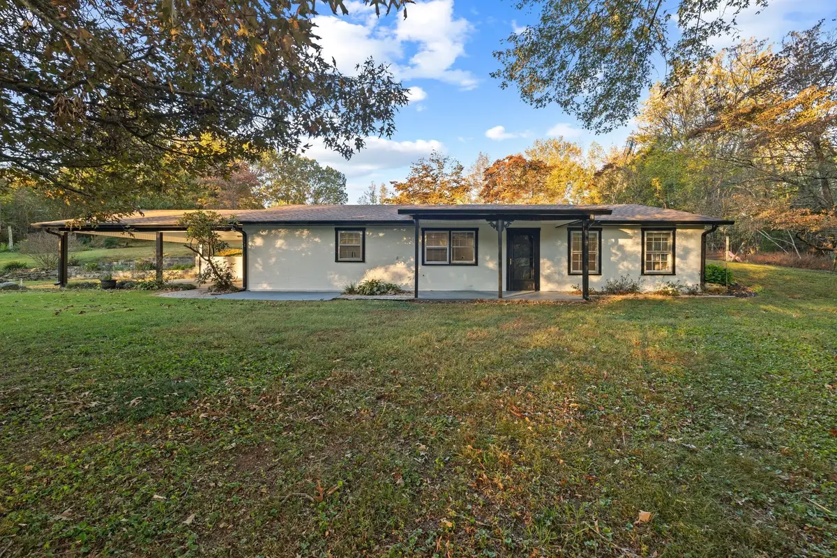 133 Mockerson Rd, Leoma, TN 38468 - #1