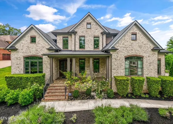 501 Lone Willow Drive, Knoxville, TN 37934