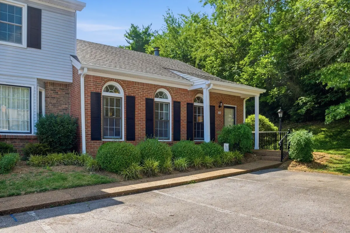 2131 Benton Hall Court, Columbia, TN 38401 - #1