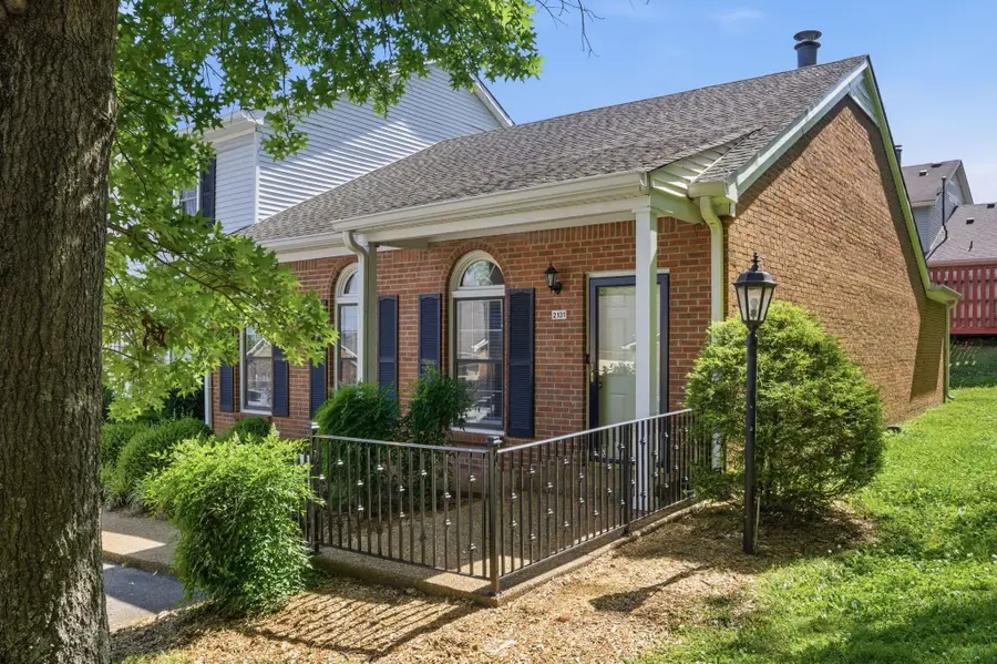 2131 Benton Hall Court, Columbia, TN 38401 - #2