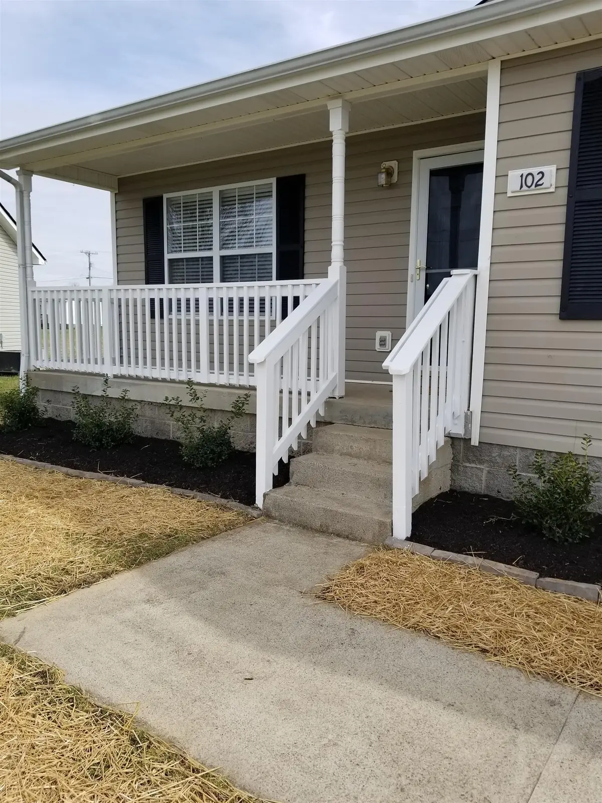 102 Josephines Ct, Oak Grove, KY 42262 - #1
