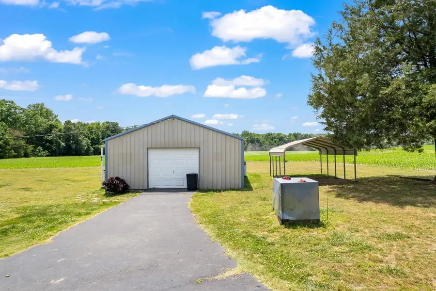 6439 Cedar Grove Rd, Big Sandy, TN 38221 - #2