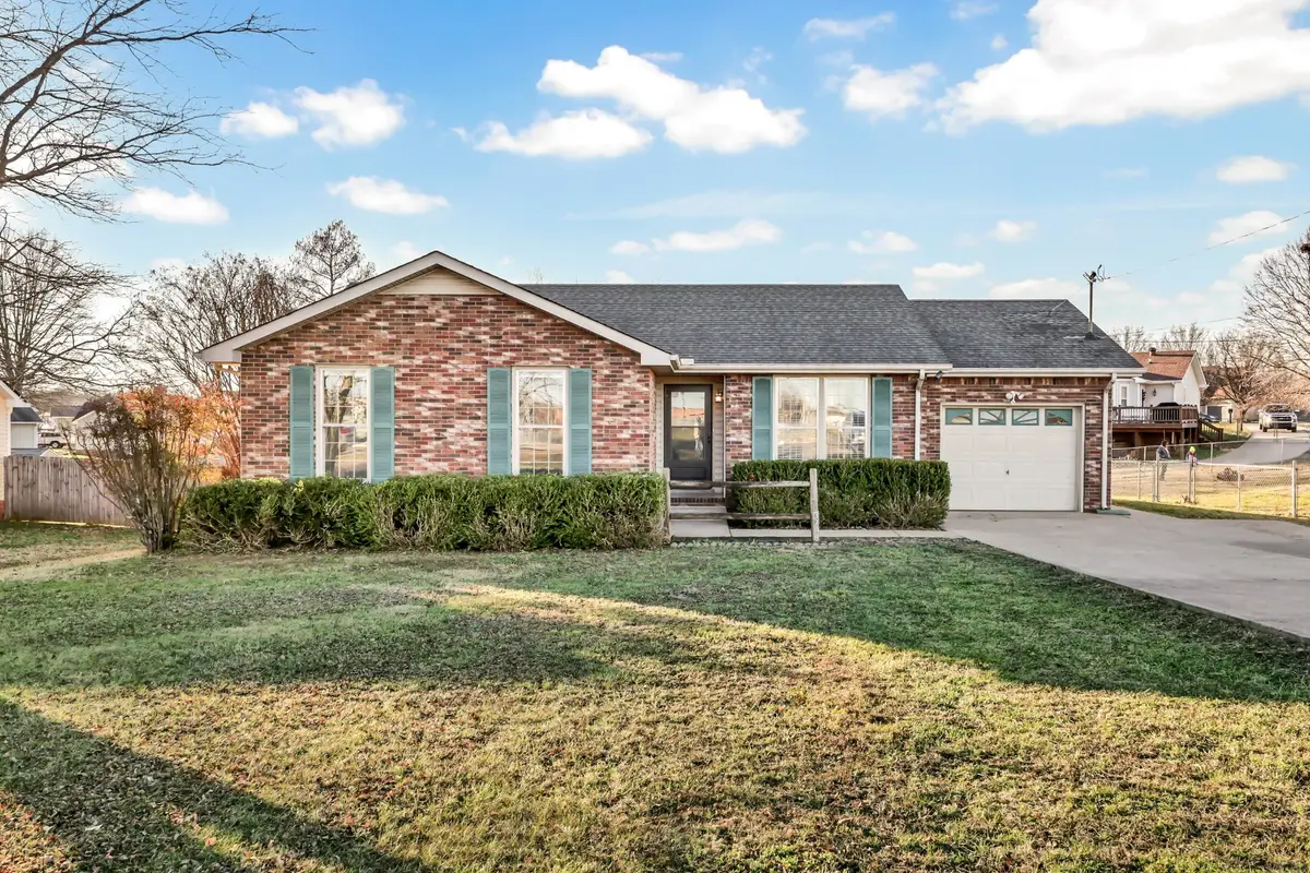 3708 Trenton Rd, Clarksville, TN 37040 - #1