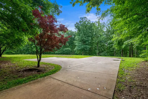 150A Dogwood Springs Dr, Portland, TN 37148