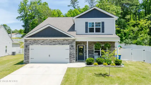 127 Colts Tr, Maryville, TN 37803