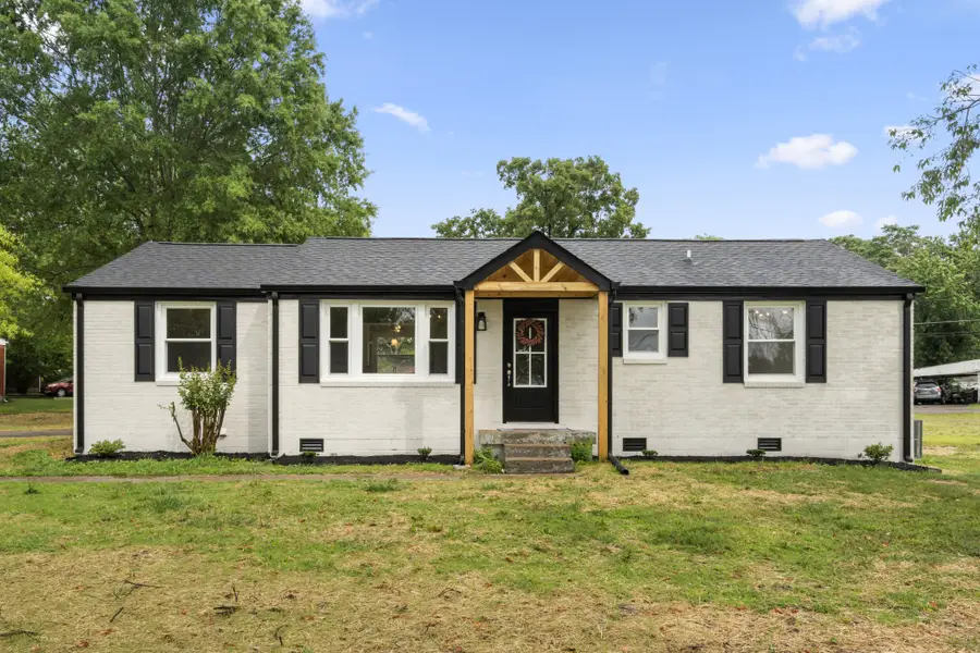 506 Carman Ave, New Johnsonville, TN 37134 - #2