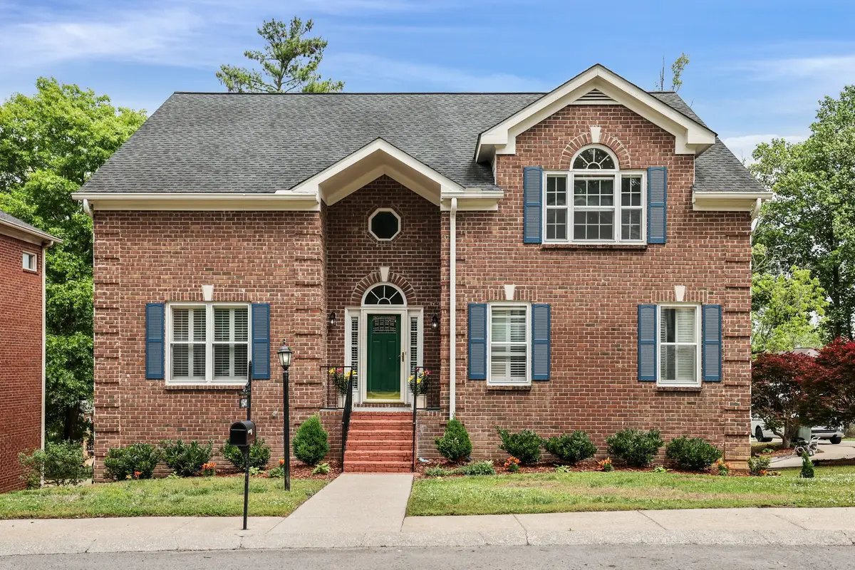 1541 Eller Dr, Nashville, TN 37221 - #1