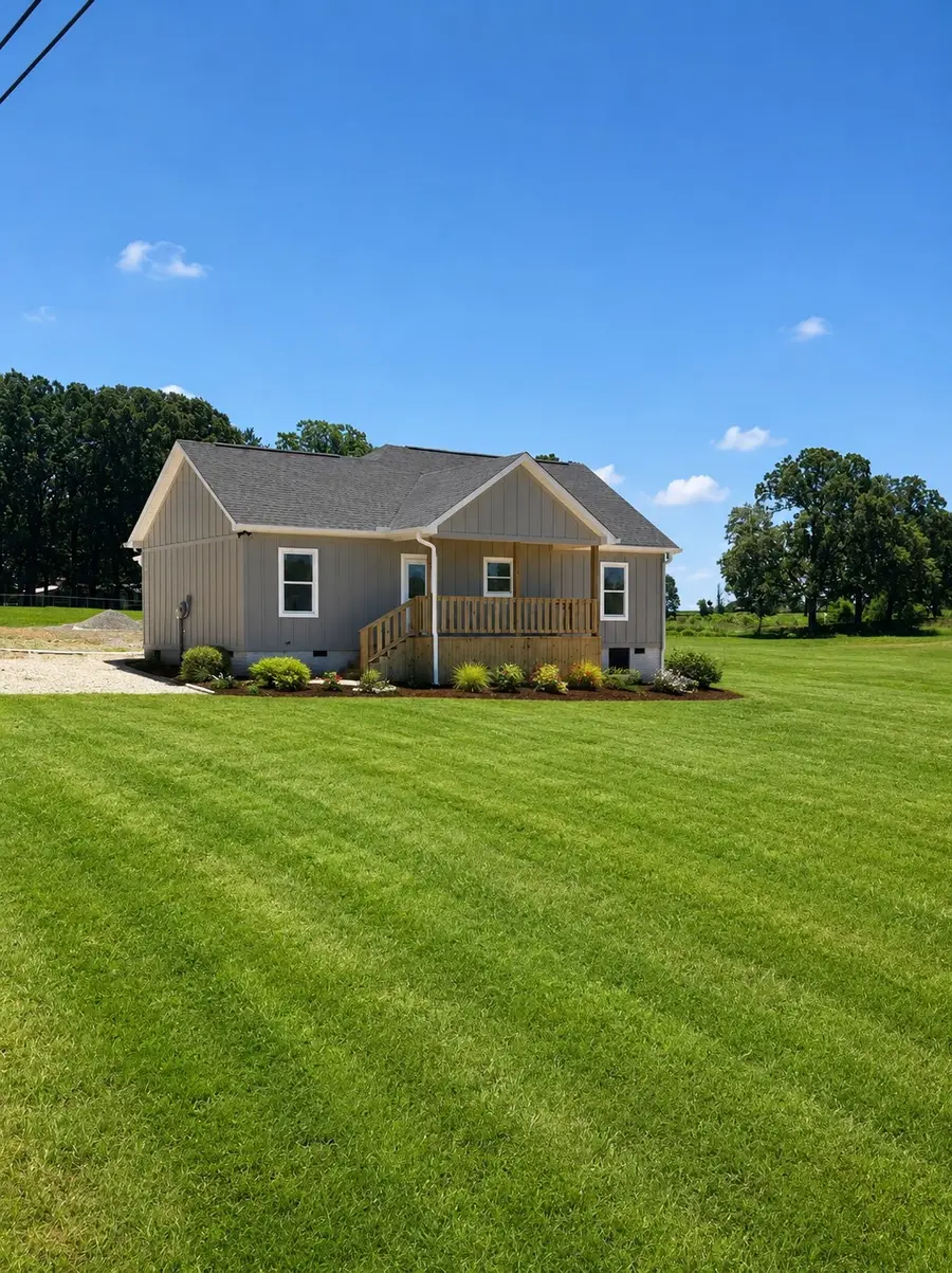 1106 Baker Ln, Lawrenceburg, TN 38464 - #2