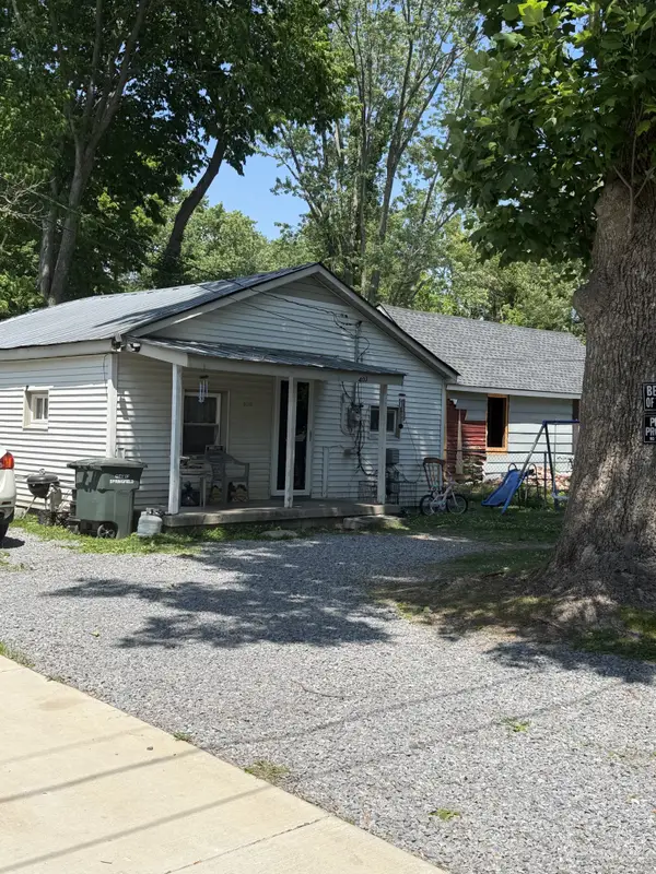 721 17th Ave W, Springfield, TN 37172