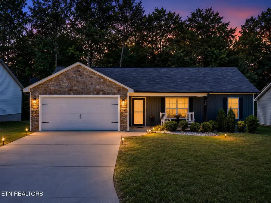 3331 Townsend Park Lane, Powell, TN 37849 - #2