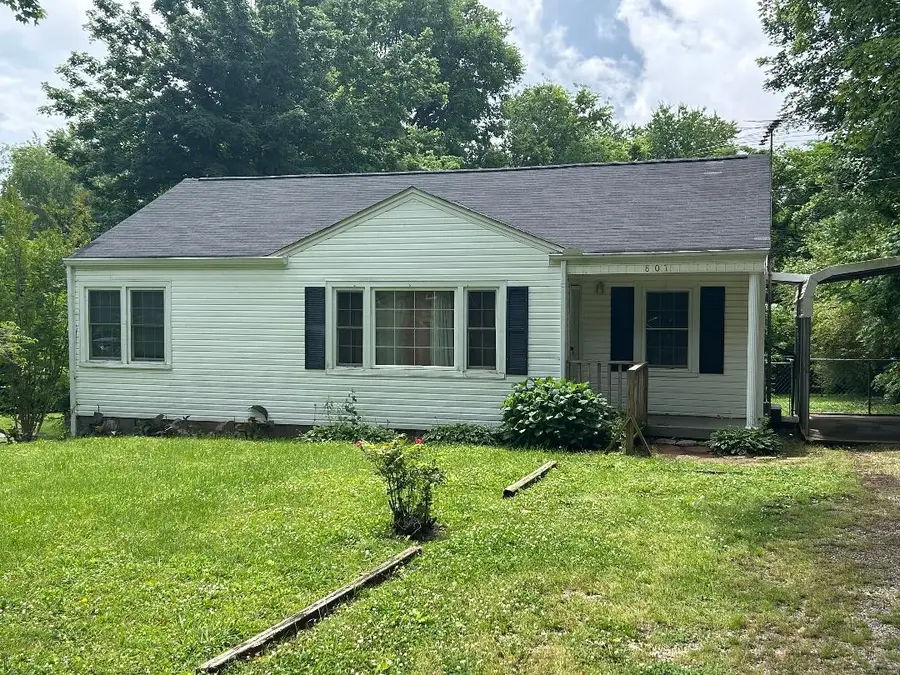 807 W 9th St, Columbia, TN 38401 - #3