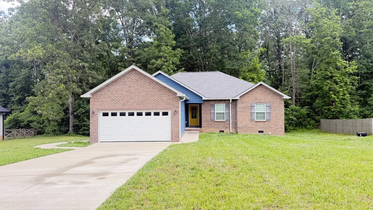 109 Mangrum Rd, Bon Aqua, TN 37025 - #1