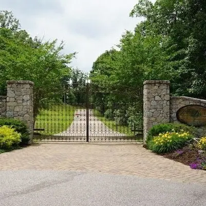 117 Riverbreeze Dr, Sugar Tree, TN 38380 - #2