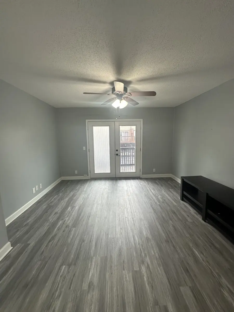 500 Paragon Mills Rd #N13, Nashville, TN 37211 - #2