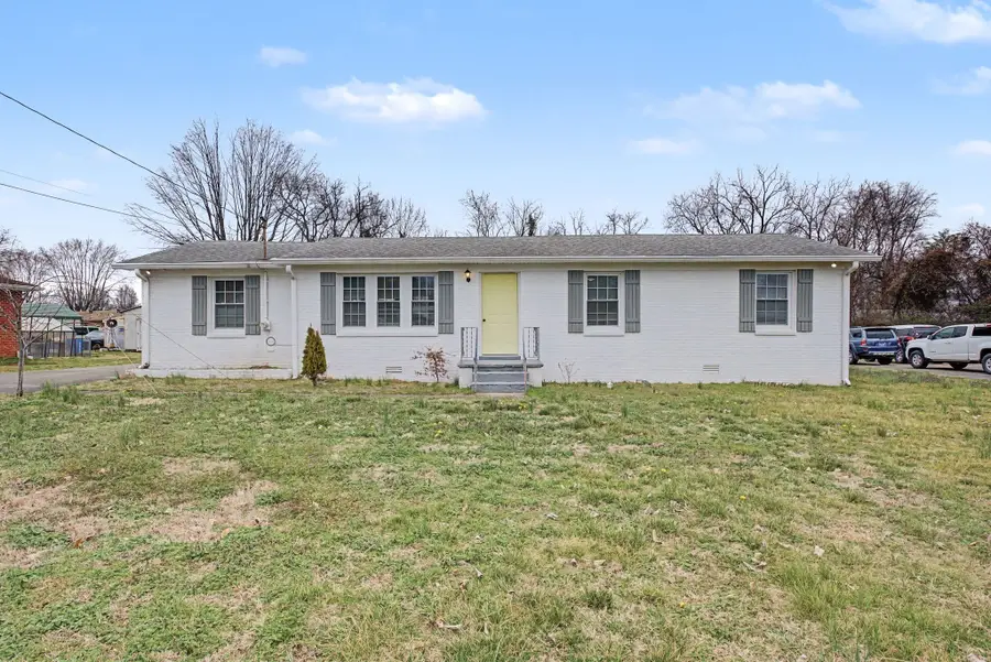 407 Sam Houston Dr, Lebanon, TN 37087 - #2