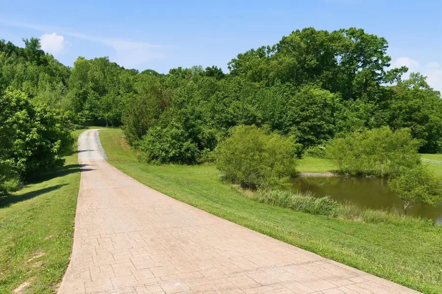 2857 New Hope Rd, Hendersonville, TN 37075 - #2