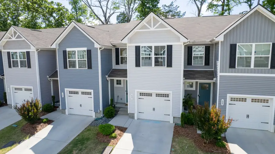 627 Woodall Ridge Dr, Lebanon, TN 37090 - #2