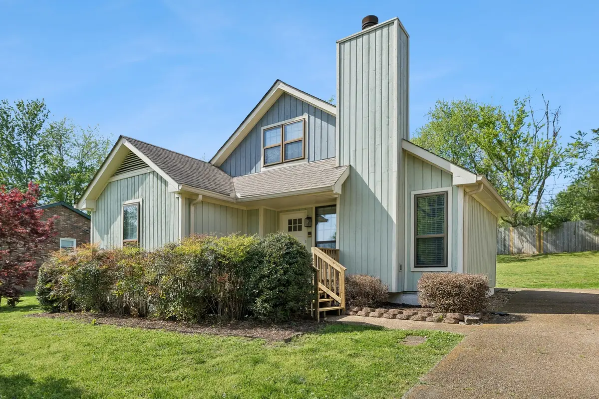 3112 Lumberjack Rd, Nashville, TN 37214 - #1