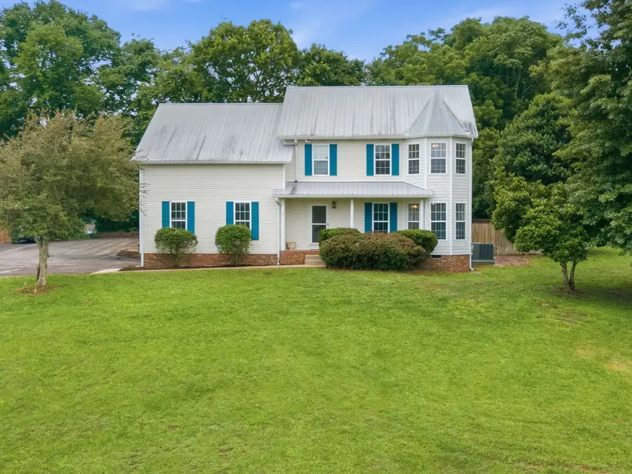 615 Vaughans Gap Rd, Spring Hill, TN 37174 - #3