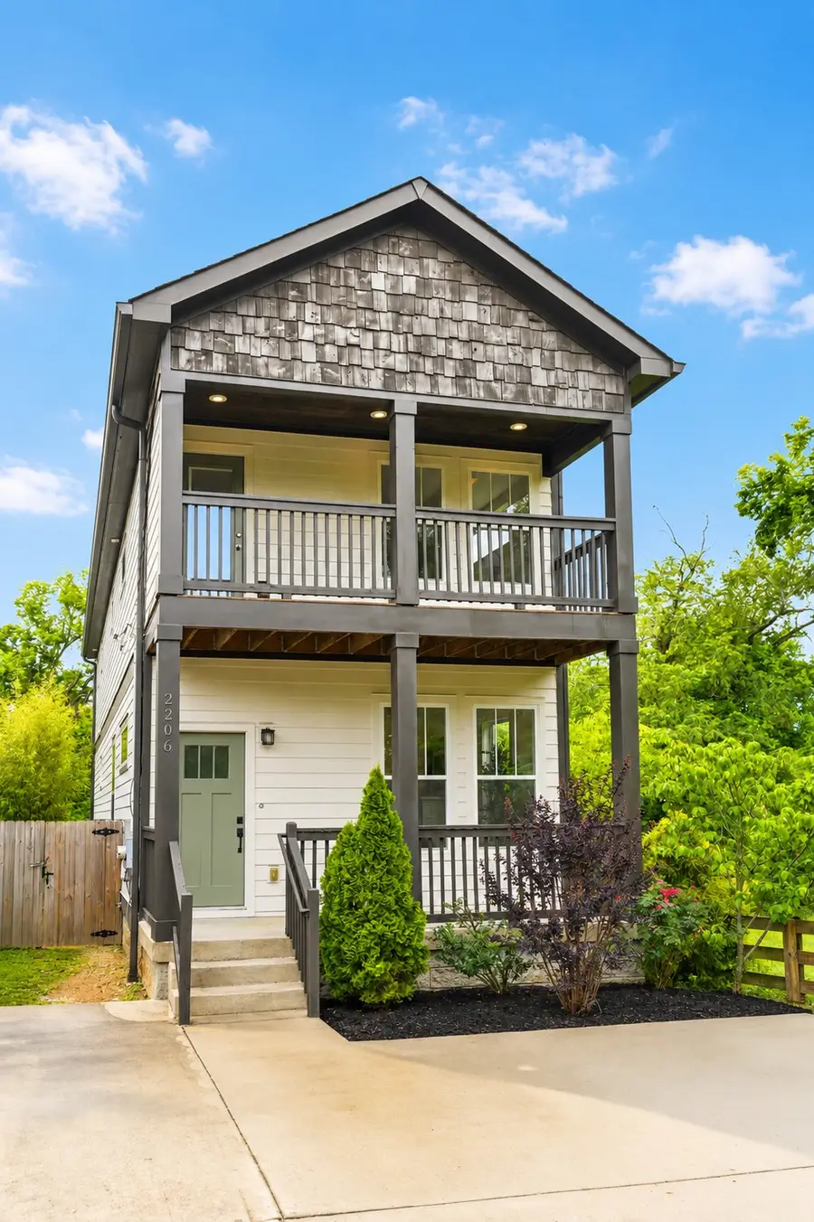2206 14th Ave N, Nashville, TN 37208 - #2