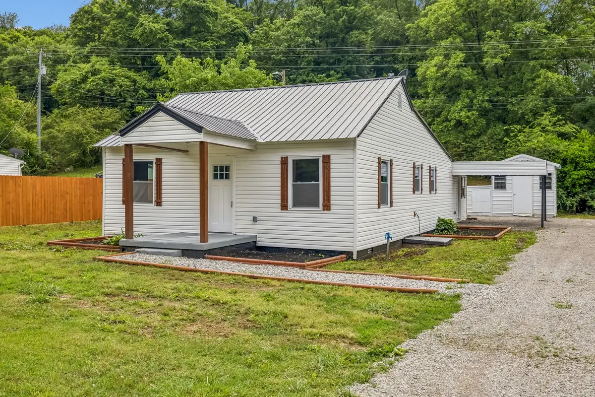 2025 Columbia Hwy, Pulaski, TN 38478 - #1