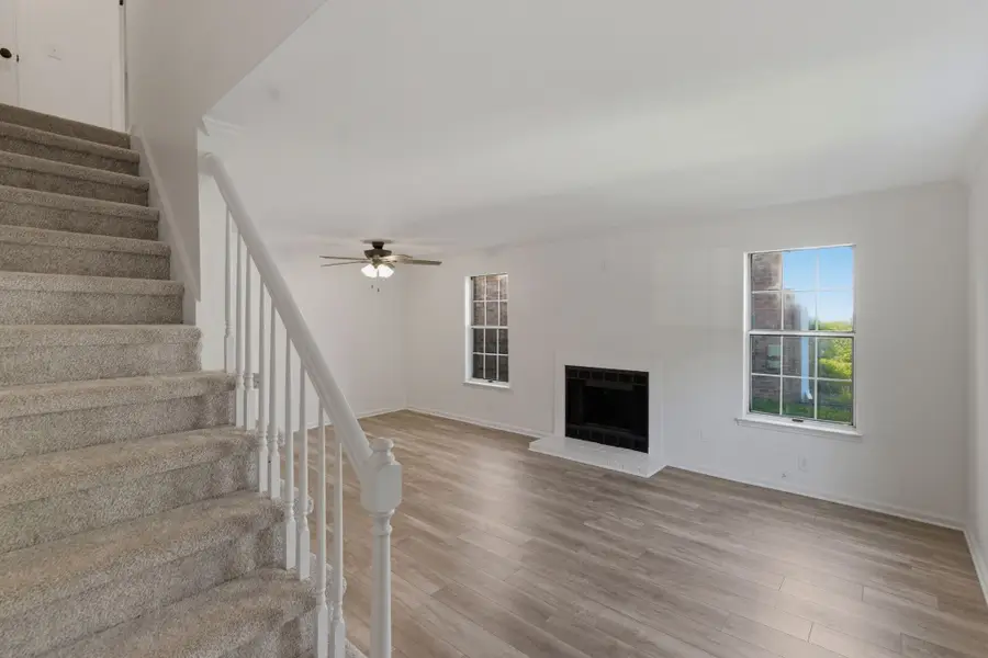 286 Donna Dr #D, Hendersonville, TN 37075 - #3