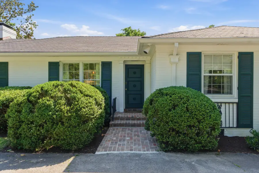 2709 Tyne Blvd, Nashville, TN 37215 - #3