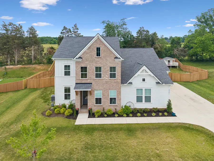 7215 Adenborough Dr, Fairview, TN 37062 - #3