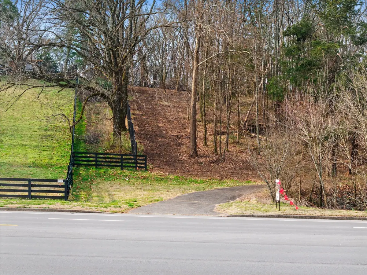 4087 Murfreesboro Rd W, Franklin, TN 37067 - #1