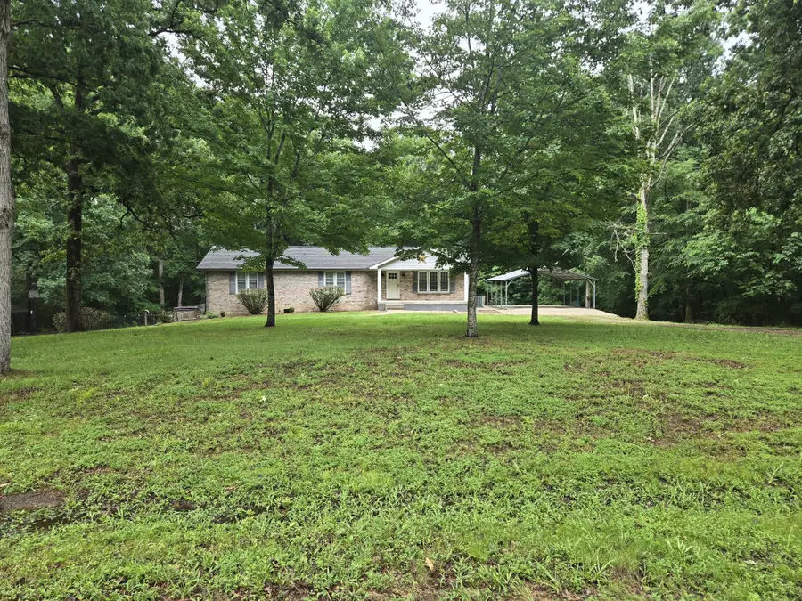 955 Dogwood Dr, New Johnsonville, TN 37134 - #2