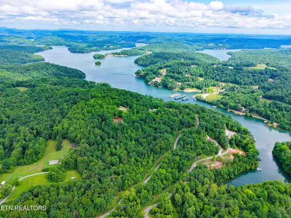 0 E Dogwood Tr, La Follette, TN 37766