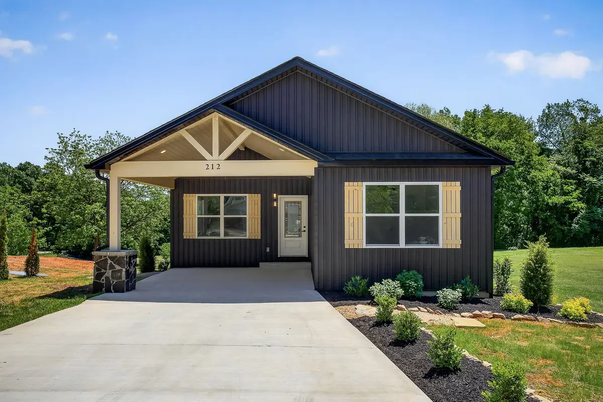 212 Twin Oaks Road, McMinnville, TN 37110 - #1