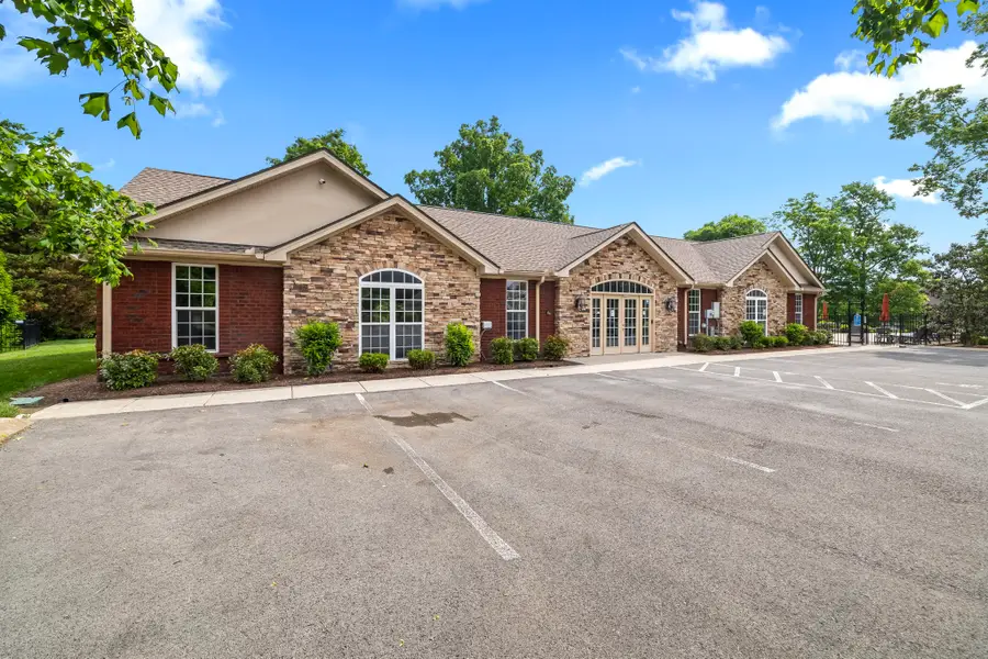 1039 Alice Springs Cir, Spring Hill, TN 37174 - #2