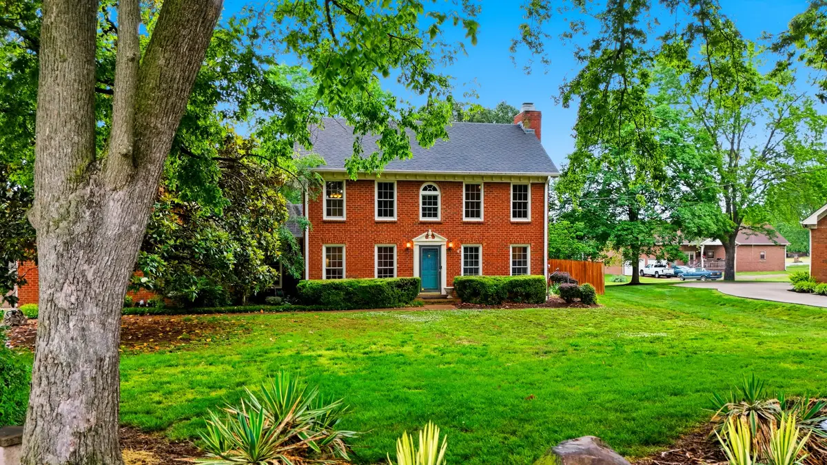 105 S Chestnut, Hendersonville, TN 37075 - #1