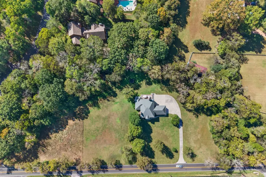 2201 Old Hickory Blvd, Nashville, TN 37215 - #2