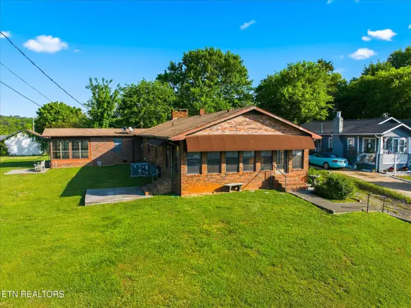 924 E Madison Ave, Athens, TN 37303