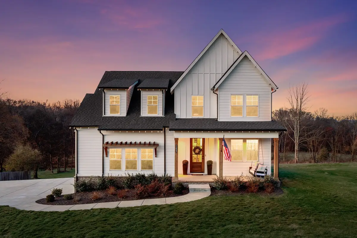 1233 Hartsfield Dr, Columbia, TN 38401 - #1