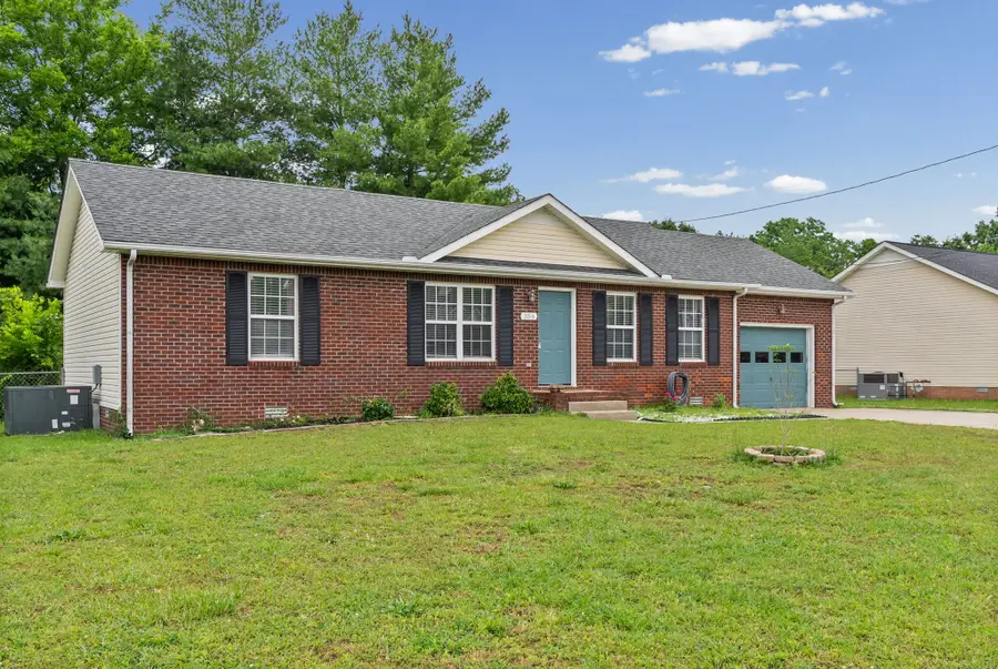 354 Broadmore Dr, Clarksville, TN 37042 - #3