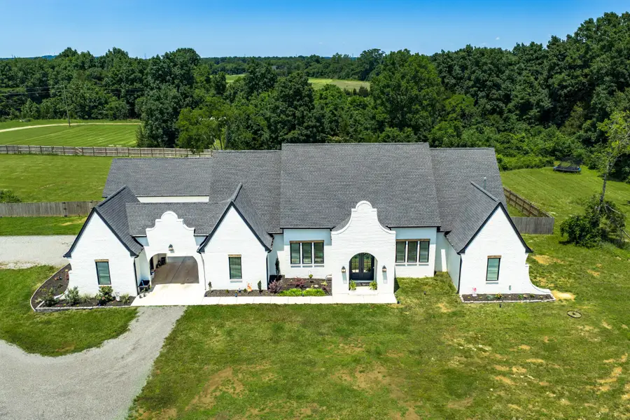 4035 Christiana Hoovers Gap Rd, Christiana, TN 37037 - #2