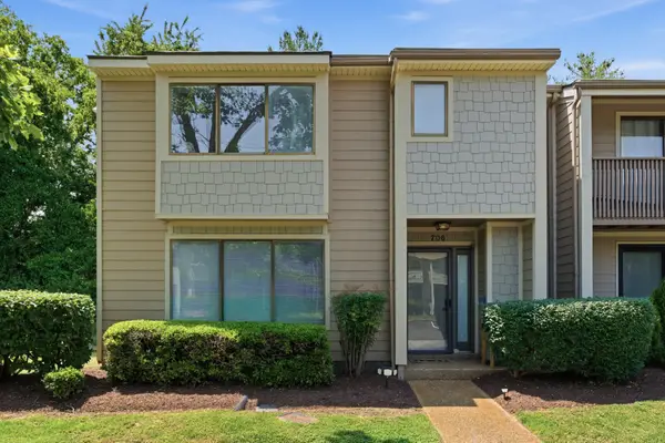 706 Barlin Ct, Nashville, TN 37221