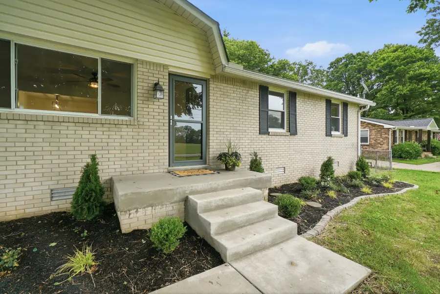 2758 Goodsprings Rd, Ashland City, TN 37015 - #3