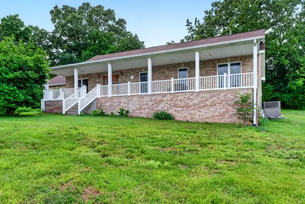 1701 Southside Rd, Southside, TN 37171
