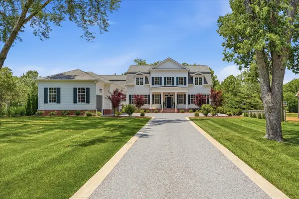 9215 Brushboro Dr, Brentwood, TN 37027