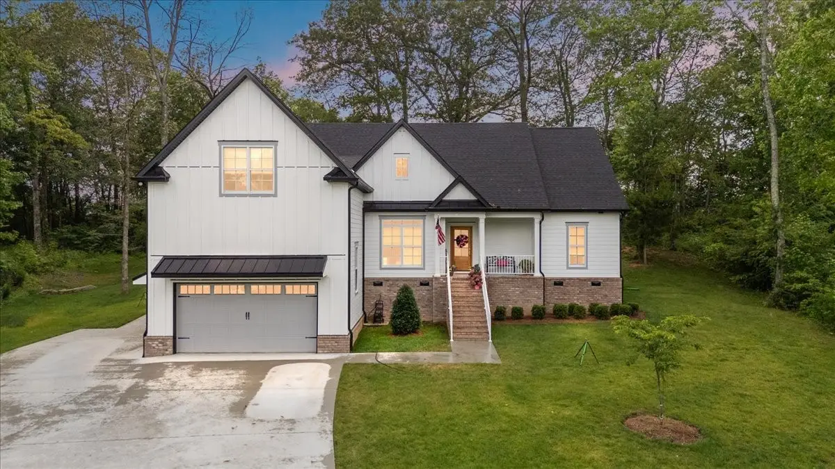 555 Station Cir, Tullahoma, TN 37388 - #1