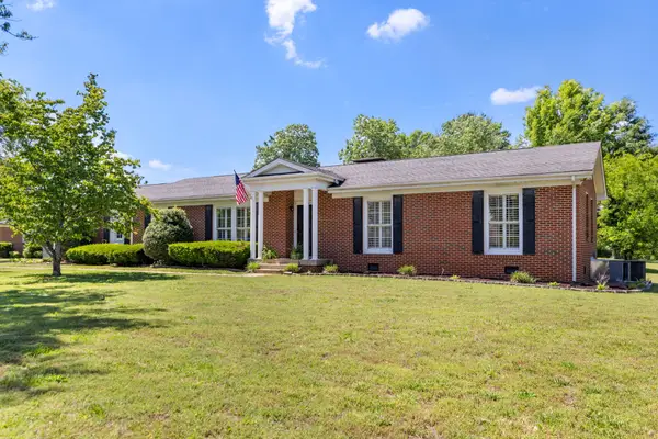204 Woods Circle, Columbia, TN 38401