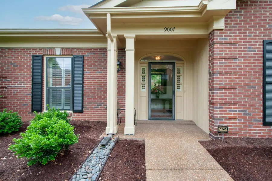9007 Sawyer Brown Rd, Nashville, TN 37221 - #3